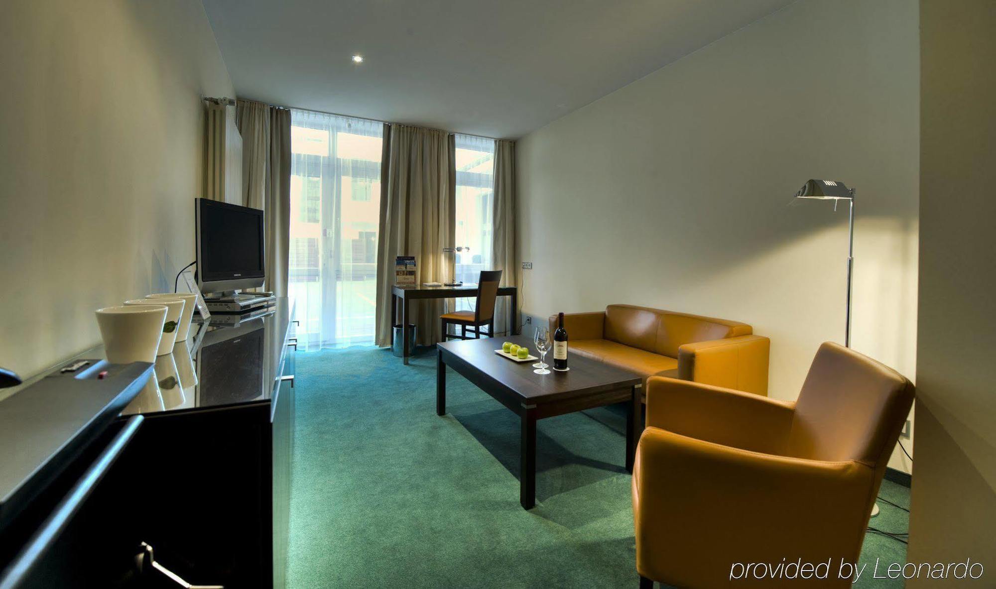 Flemings Hotel Frankfurt Hamburger Allee Frankfurt am Main Room photo